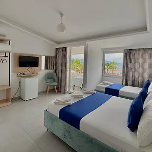 Santa Paola Sarande